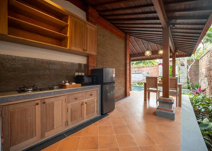 Lakshmi D Villa